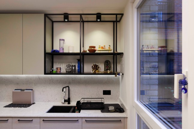 What I Own - Poplar. Nitish Kumar. Pictured: kitchen. Image shot on 4th April 2025. ?? Belinda Jiao jiao.bilin@gmail.com 07598931257 https://www.belindajiao.com/about